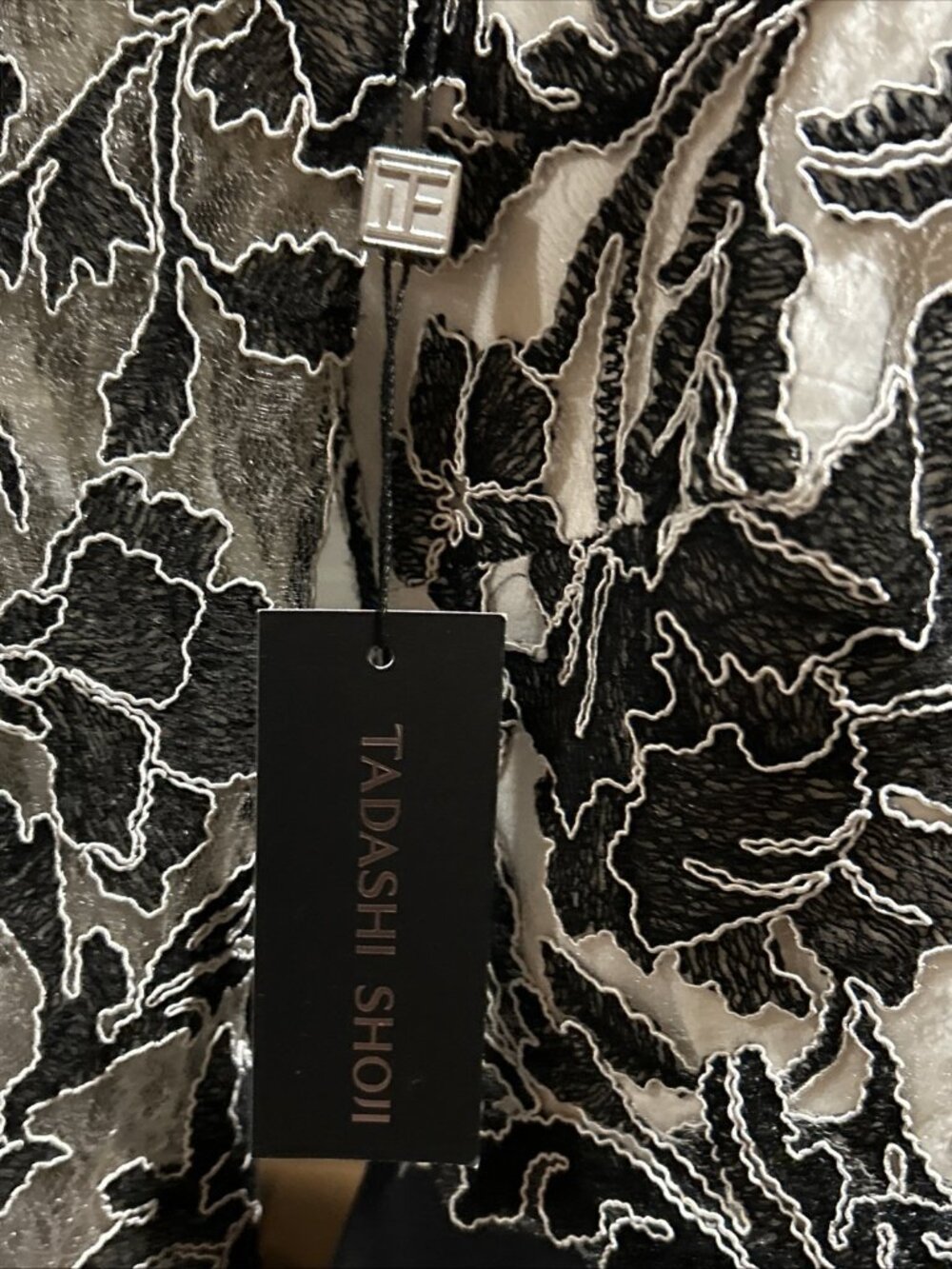 Tadashi Shoji Dress Peony Embroidered Lace Stretch Dress Black Ivory Nude 6 New - Picture 4 of 14